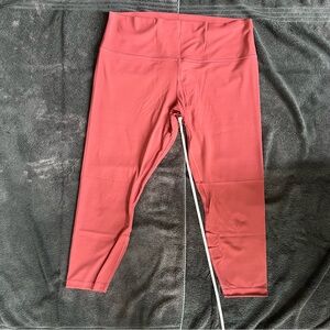 Lululemon Women’s Leggings in Merlot Size 18